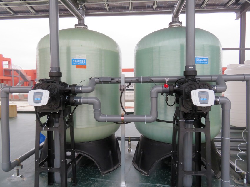 10T/H砂碳过滤生活用水处理/大型井水处理设备